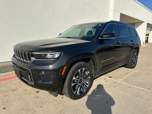 Used 2022 Jeep Grand Cherokee L Overland image 3