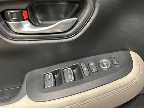 New 2026 Honda HR-V EX-L image 12