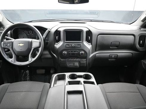 Used 2021 Chevrolet Silverado 1500 Custom AWD/4WD image 18
