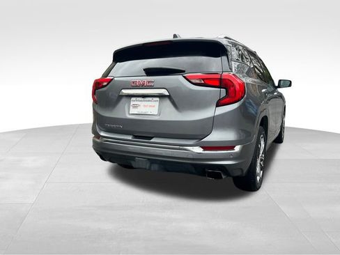 Used 2018 GMC Terrain Denali w/ Advanced Safety Package image 5