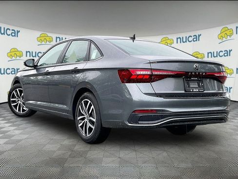 New 2026 Volkswagen Jetta SE FWD image 5