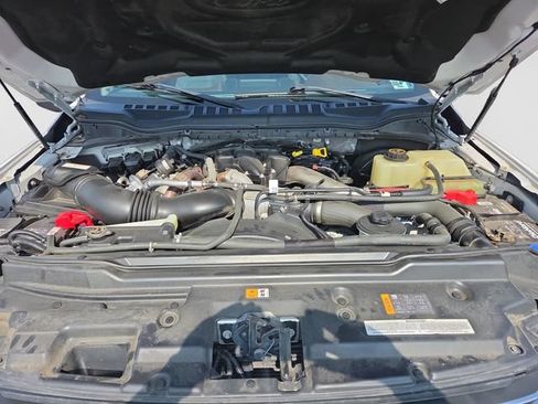 Used 2019 Ford F350 Limited AWD/4WD image 32