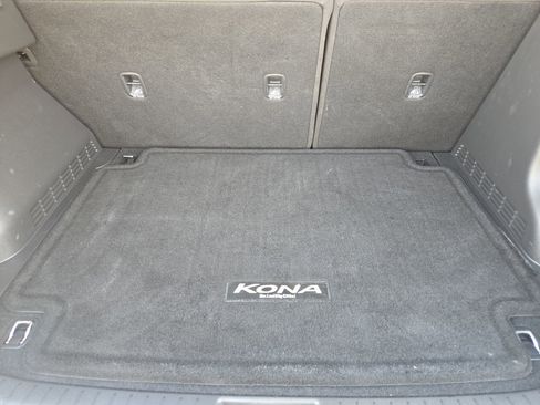Used 2019 Hyundai Kona SEL FWD image 32