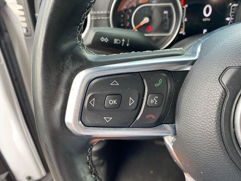 Used 2023 Jeep Wrangler Unlimited Sahara w/ LED Lighting Group AWD/4WD image 19