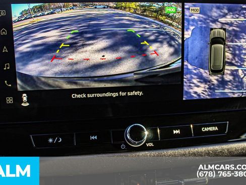 Used 2025 Mitsubishi Outlander SE image 35