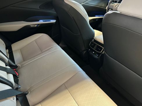 Used 2025 Lexus RX 350 Premium Plus w/ Convenience Package FWD image 40