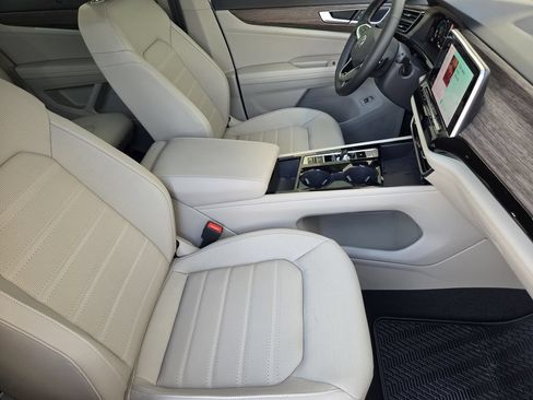 New 2026 Volkswagen Atlas SEL AWD/4WD image 12