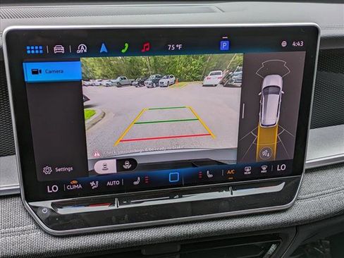 New 2025 Volkswagen Tiguan S image 14