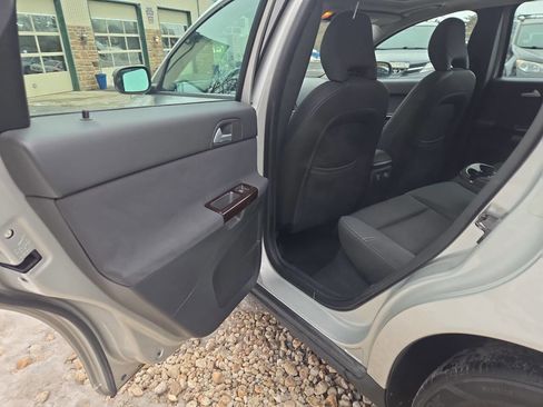 Used 2007 Volvo V50 2.4i image 27