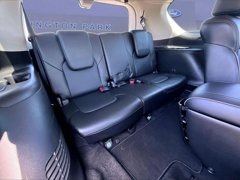 Used 2021 Nissan Armada Platinum w/ Captain's Chairs Package AWD/4WD image 26