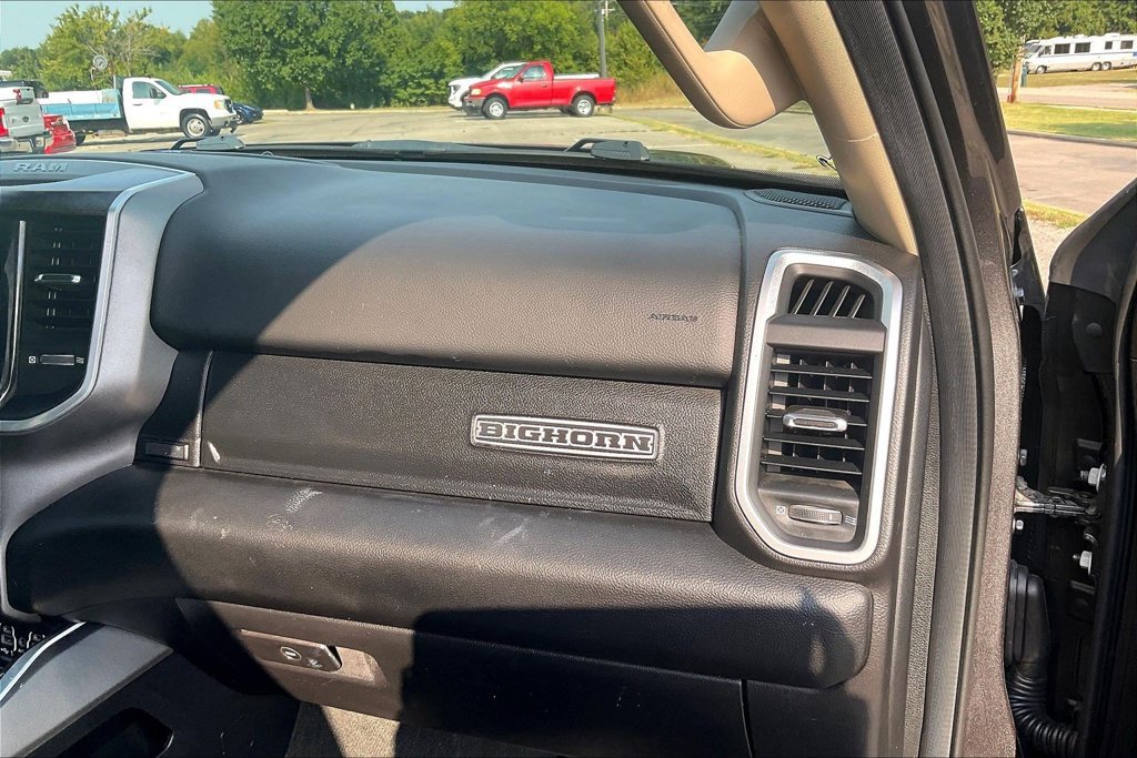 Used 2020 RAM 1500 Big Horn AWD/4WD image 16