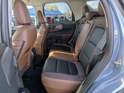 Used 2025 Ford Bronco Sport Outer Banks w/ Outer Banks Tech Package+ image 27