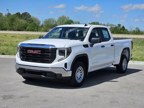 New 2026 GMC Sierra 1500 Pro RWD image 2