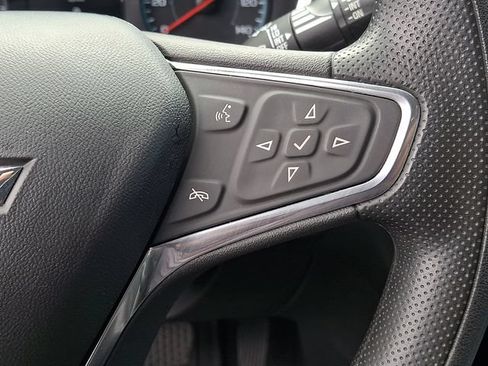 Used 2020 Chevrolet Equinox LS w/ LS Convenience Package FWD image 18
