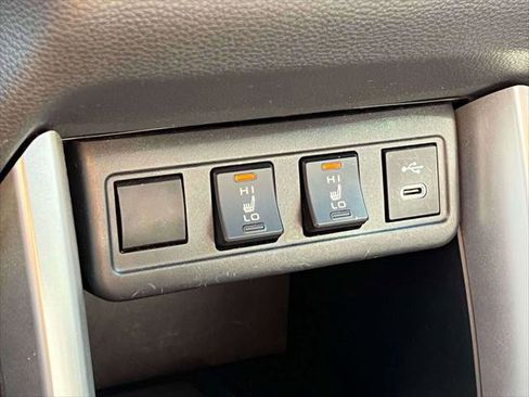 Certified 2023 Toyota Corolla Cross XLE w/ Convenience Package image 32