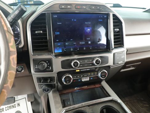 Used 2022 Ford F250 King Ranch w/ Chrome Package image 10