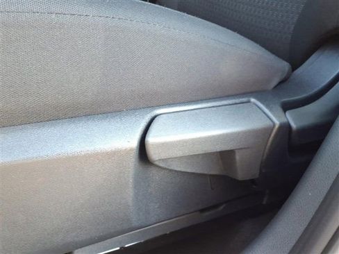 New 2026 Nissan Kicks S image 25