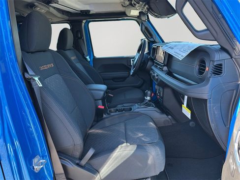 New 2026 Jeep Gladiator Mojave image 12