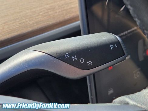Used 2024 Tesla Model Y Long Range RWD image 22