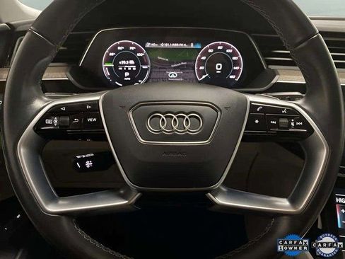 Used 2021 Audi e-tron Premium image 36