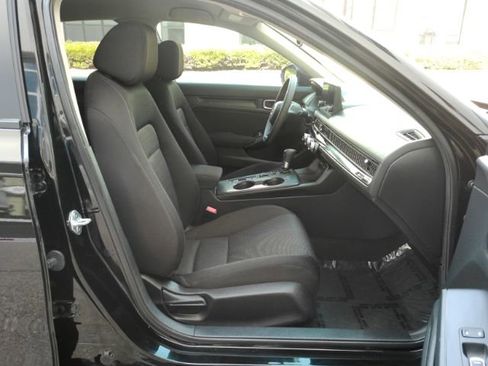 Used 2025 Honda Civic LX image 17