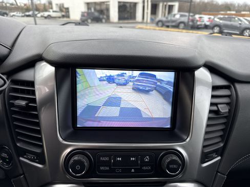 Used 2020 Chevrolet Tahoe LT image 25