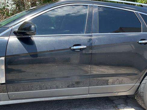 Used 2014 Cadillac SRX Performance w/ Driver Awareness Package AWD/4WD image 15