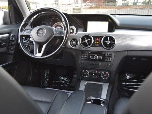 Used 2014 Mercedes-Benz GLK 350 4MATIC image 22