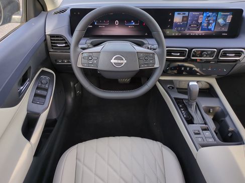New 2026 Nissan Sentra SL w/ Floor Mat Package FWD image 15