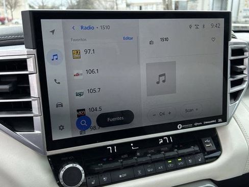 Used 2023 Toyota Tundra Capstone image 11