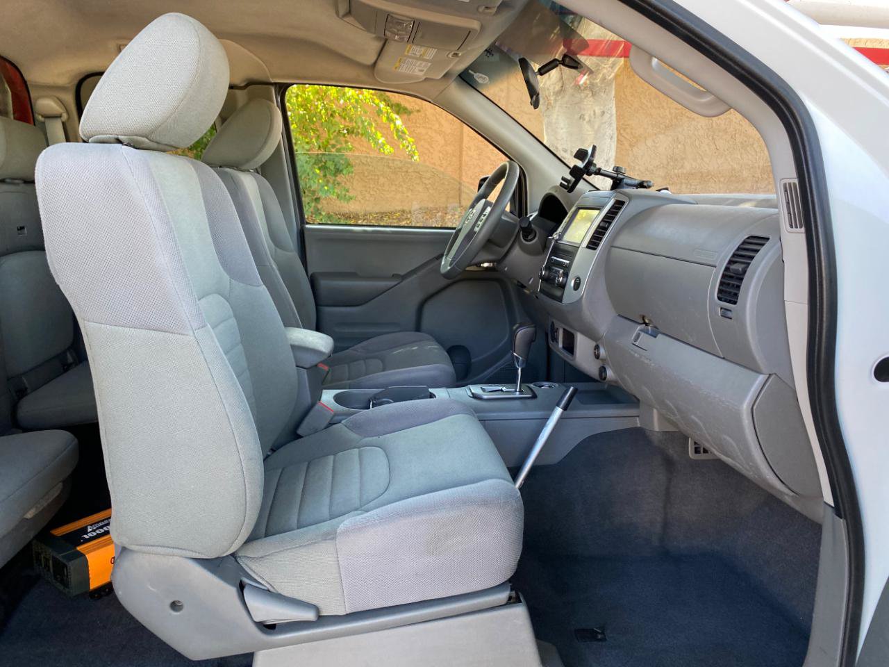 Used 2020 Nissan Frontier S RWD image 29