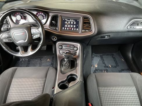 Used 2021 Dodge Challenger SXT w/ Blacktop Package image 20