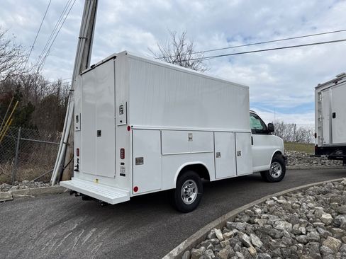 New 2025 Chevrolet Express 3500 w/ Power Convenience Package RWD image 3