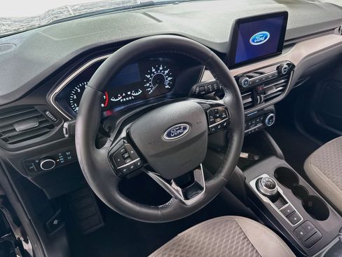 Used 2022 Ford Escape SE w/ SE Sport Appearance Package AWD/4WD image 12