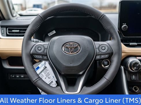 New 2025 Toyota RAV4 Limited image 15