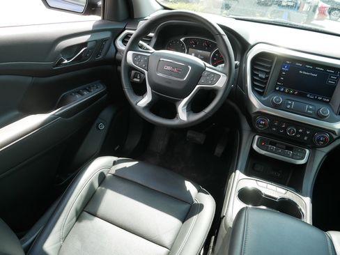 Used 2023 GMC Acadia SLT w/ Elevation Edition AWD/4WD image 9