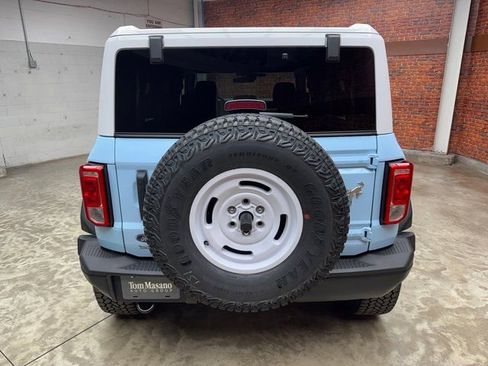 New 2025 Ford Bronco Heritage Edition image 4