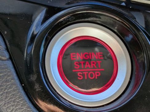 Used 2023 Honda Odyssey Elite image 26