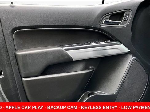 Used 2022 Chevrolet Colorado LT AWD/4WD image 20