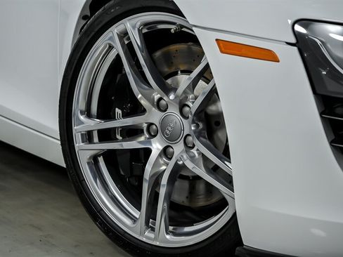 Used 2009 Audi R8 V8 AWD/4WD image 5