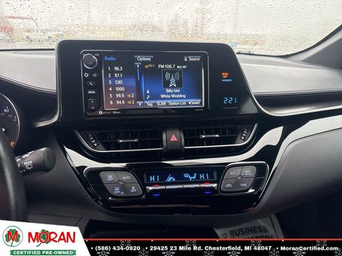 Used 2018 Toyota C-HR XLE image 17