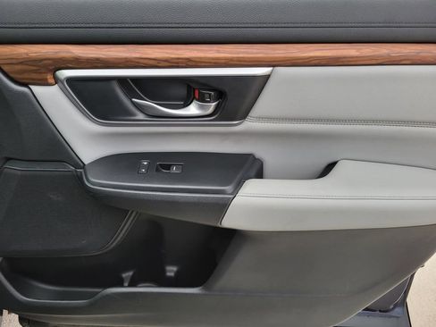 Used 2020 Honda CR-V Touring image 7