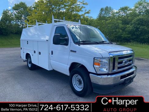 Used 2022 Ford E-350 and Econoline 350 Super Duty w/ Power Windows & Locks Group RWD image 1