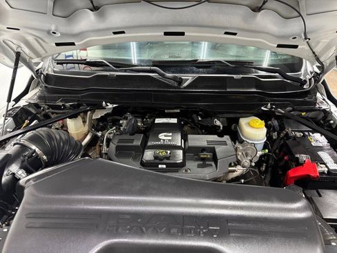 Used 2024 RAM 2500 Tradesman w/ Chrome Appearance Group image 44