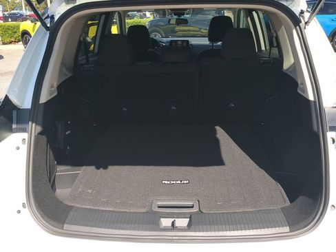 New 2026 Nissan Rogue S image 12