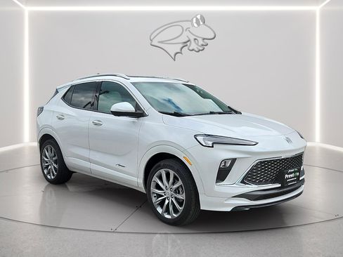 Used 2024 Buick Encore GX Avenir w/ Avenir Technology Package AWD/4WD image 6