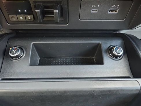 Used 2021 Nissan Titan PRO-4X w/ Pro-4x Convenience Package AWD/4WD image 33