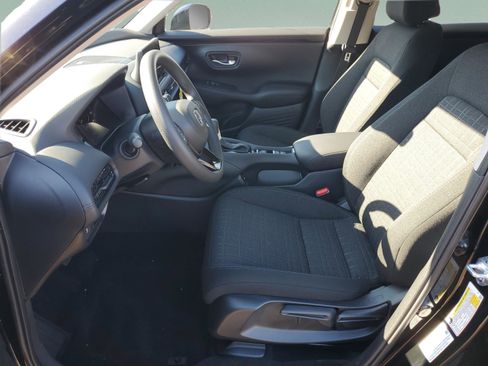 New 2026 Honda HR-V LX image 11