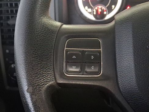 Used 2013 RAM 1500 Express AWD/4WD image 19