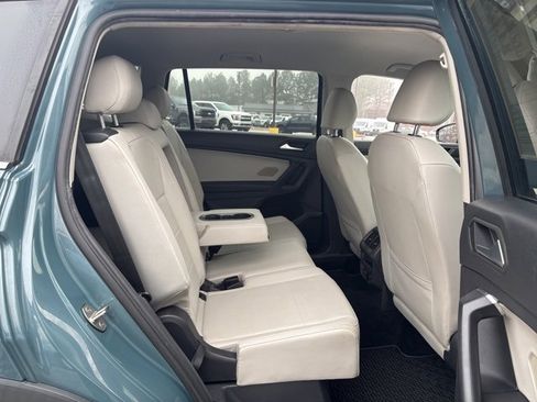 Used 2021 Volkswagen Tiguan SE image 23